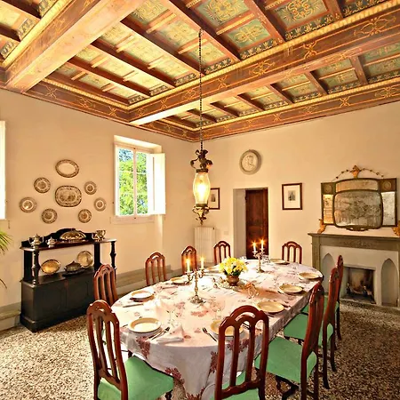 Villa I Delfini Vicchio